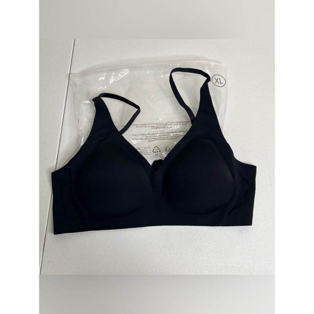 New Seamless Black Wireless Bra Adjustable Straps Lightly Lined T Shirt Women XL